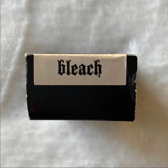 Kat Von D 24-hr Super Brow in Bleach - Picture 5 of 7